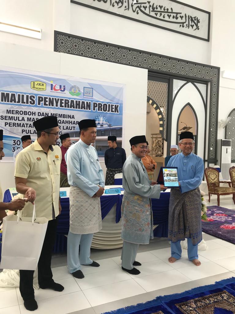 Majlis Penyerahan Projek Dan Pengisytiharan Solat Jumaat Pertama Masjid